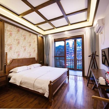 Fenghuang Slowly Time Inn מראה חיצוני תמונה