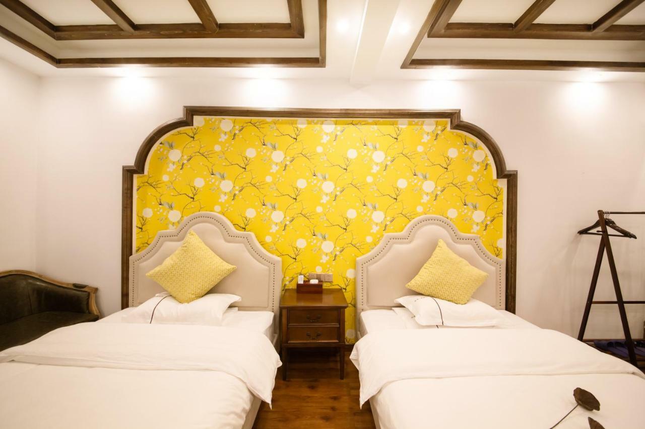 Fenghuang Slowly Time Inn מראה חיצוני תמונה