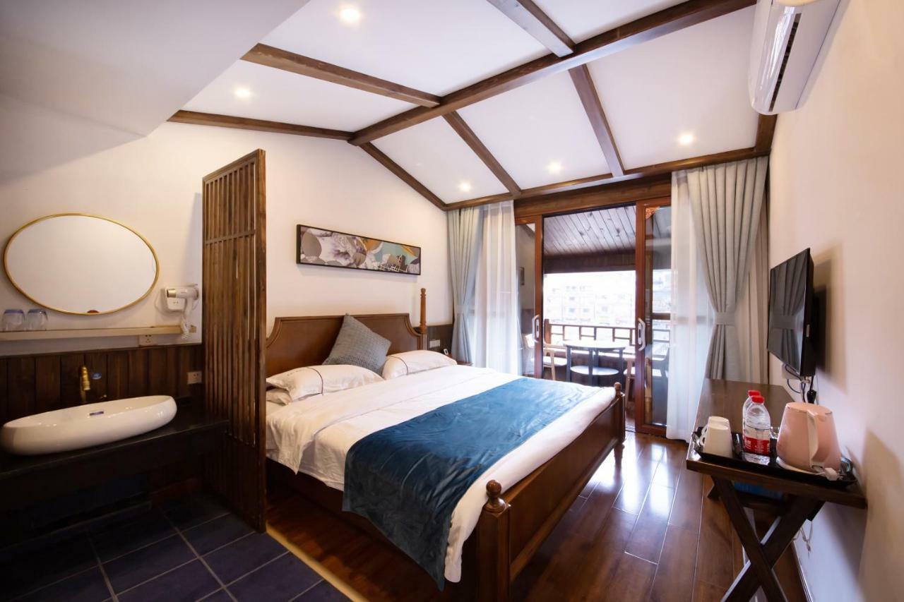 Fenghuang Slowly Time Inn מראה חיצוני תמונה